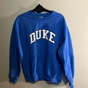 Medium Duke Crewneck